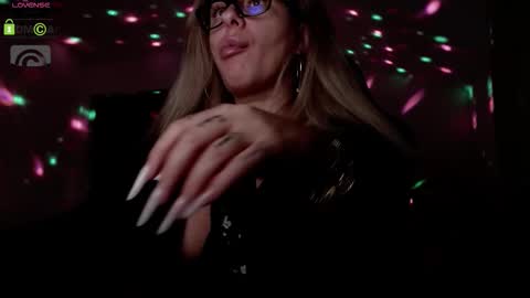 Sonia online show from January 9, 7:26 pm