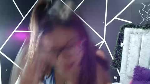 sophi4__ online show from December 9, 6:46 pm