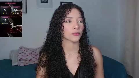 Snapshot of sophi_baby chatting on September 13, 1:38 am Sophi baby online show from September 13, 1:38 am