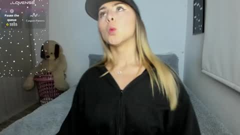 Sofi online show from May 14, 1:12 am