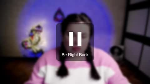 sophia__olsen online show from January 9, 7:11 am