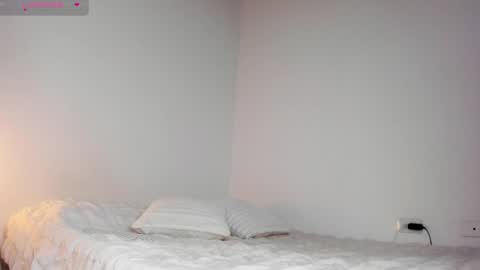 SOPHIA CLARK1 online show from March 31, 3:52 am