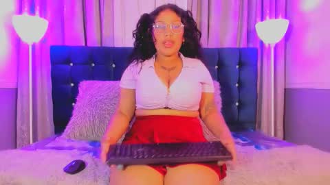 sophia_cook_ online show from February 19, 3:13 am