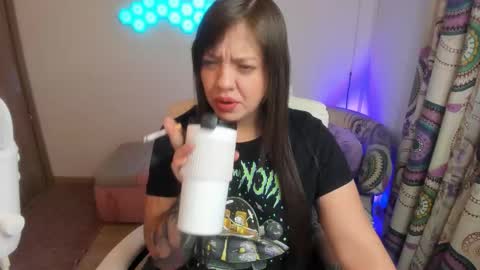 sophia_grants online show from November 20, 6:02 am