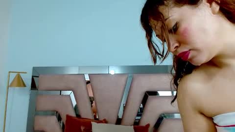 Sophia  online show from January 14, 1:04 am