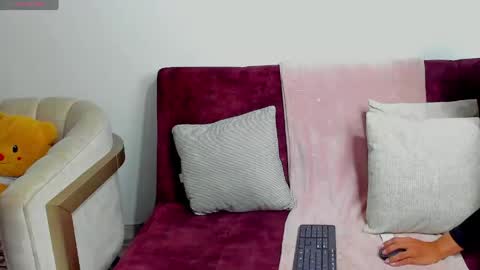 sophia CM online show from May 15, 11:01 pm
