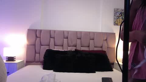 Sophia Carson online show from December 5, 10:23 am