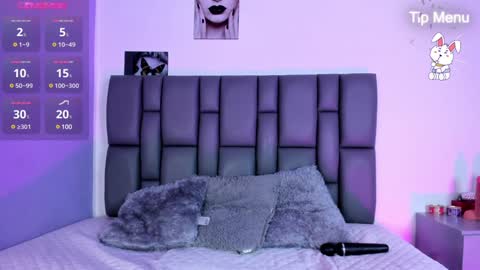 Sofia  online show from February 2, 1:41 pm