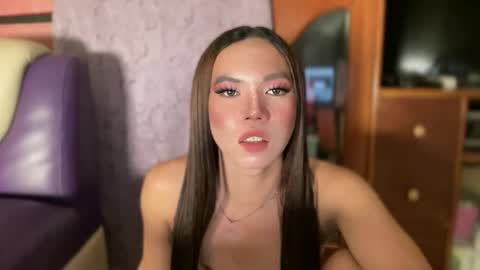 Snapshot of sophia_miller69x chatting on February 26, 11:48 pm SOPHIA online show from February 26, 11:48 pm