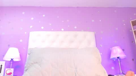 Sophia  online show from September 9, 7:57 pm