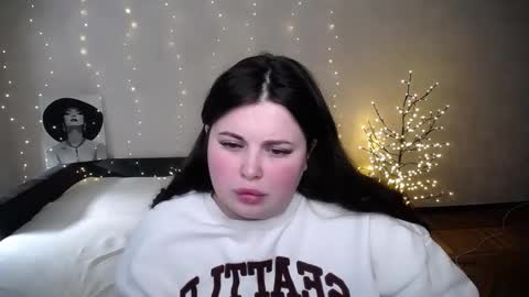 Snapshot of sophia_olsen_ chatting on March 24, 10:31 am sophia_olsen_ online show from March 24, 10:31 am