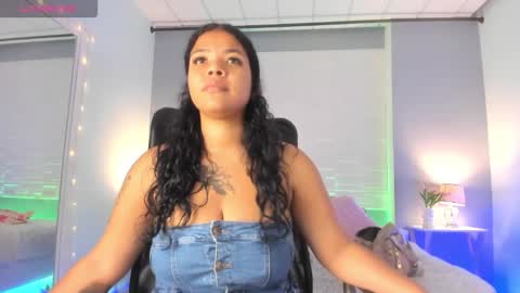  S O P H I A  online show from November 3, 12:06 pm