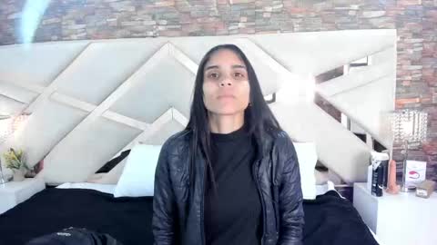 Snapshot of sophiaa_paris chatting on September 13, 4:23 am Sophia Paris online show from September 13, 4:23 am