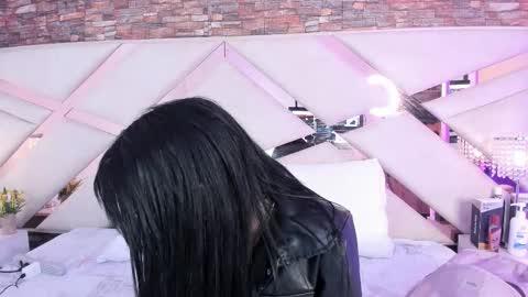 Snapshot of sophiaa_paris chatting on October 12, 2:54 am Sophia Paris online show from October 12, 2:54 am