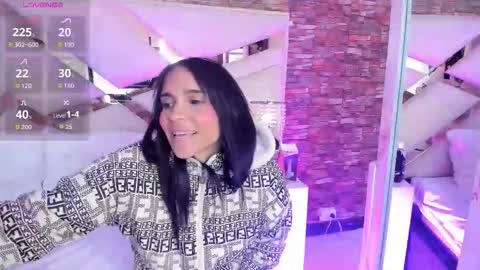 Snapshot of sophiaa_paris chatting on October 19, 3:07 am Sophia Paris online show from October 19, 3:07 am