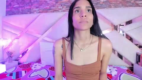 Snapshot of sophiaa_paris chatting on November 7, 10:10 pm Sophia Paris online show from November 7, 10:10 pm