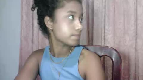 Sophia online show from May 26, 2:29 am