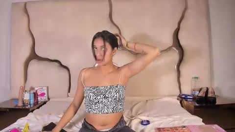 Sophia online show from December 19, 6:59 pm