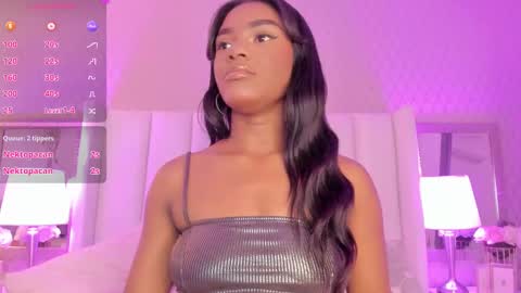 SophiaSmiths online show from February 18, 10:14 pm