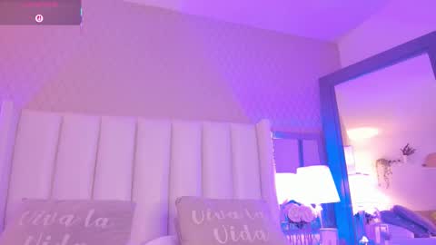 SophiaSmiths online show from February 6, 8:12 pm