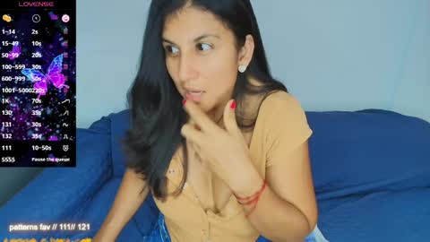 Sophia  online show from April 8, 7:03 pm