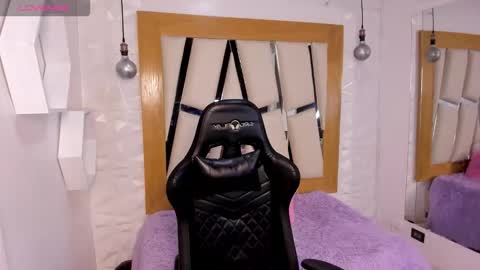 Sophie  online show from November 20, 7:46 pm