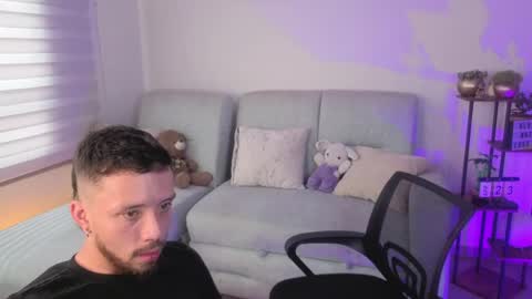 Sophie  online show from April 24, 3:36 pm