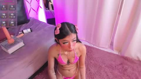 Sophie online show from December 4, 9:18 am