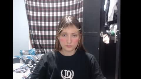 sophie online show from September 21, 7:48 pm