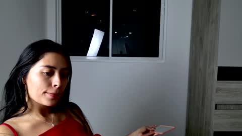 Snapshot of sophie_foxxx chatting on January 30, 12:50 am Sophie online show from January 30, 12:50 am