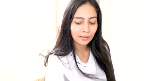 Snapshot of sophie_foxxx chatting on February 12, 6:51 pm Sophie online show from February 12, 6:51 pm