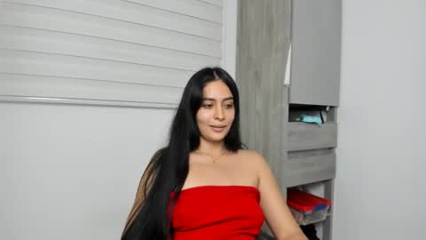 Snapshot of sophie_foxxx chatting on October 23, 12:54 am Sophie online show from October 23, 12:54 am