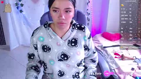 Sophie  online show from March 29, 5:24 pm