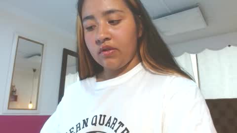 sophie_reed_ online show from December 15, 7:29 pm