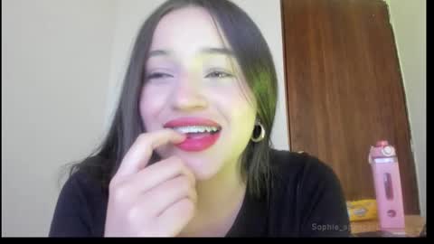 Snapshot of sophie_spencer1 chatting on September 26, 3:10 am sophie_spencer1 online show from September 26, 3:10 am