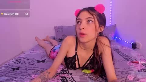 Snapshot of sophie_vega1 chatting on February 19, 2:35 pm Sophie online show from February 19, 2:35 pm