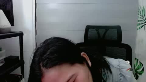 Snapshot of sophiebaley_ chatting on October 17, 7:38 pm Sophie online show from October 17, 7:38 pm