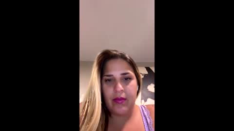 Sophieluvsthesun online show from June 9, 2:01 am