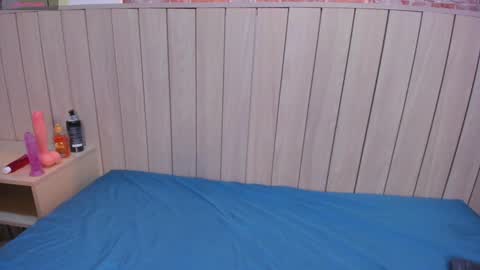 Sophie online show from December 2, 3:25 pm