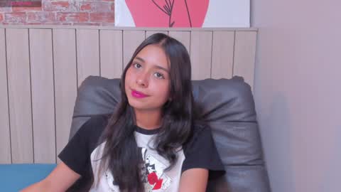 Sophie online show from January 22, 3:51 pm