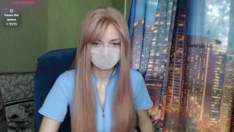 Sophie online show from May 23, 5:56 am