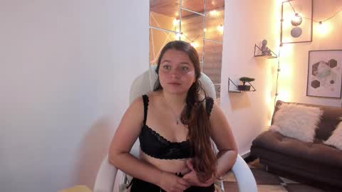 Sophie  online show from October 21, 1:23 pm