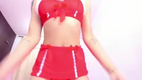 sophiee_grey online show from December 27, 1:43 am