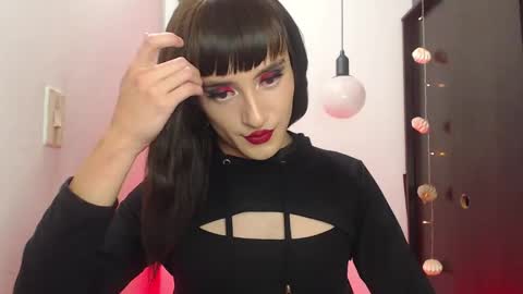 Sophie online show from February 2, 10:06 pm