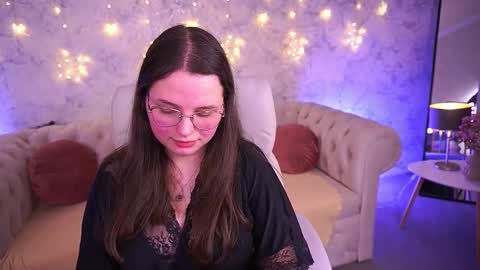 sophieedreams online show from February 24, 9:24 pm