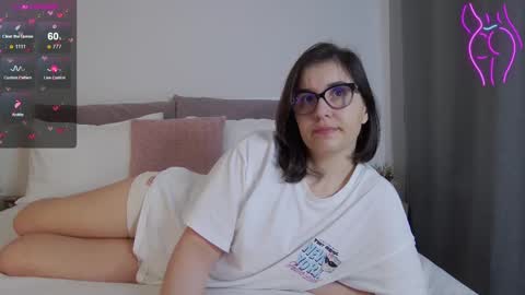 Sophie Rain online show from February 16, 8:32 am