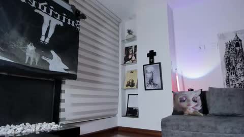 SOPH  online show from November 3, 2:57 am