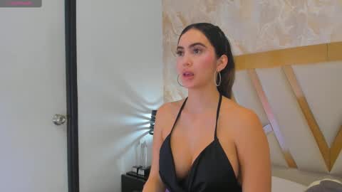 Sophie online show from February 28, 4:42 pm