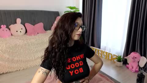 Sophie online show from March 28, 6:13 am