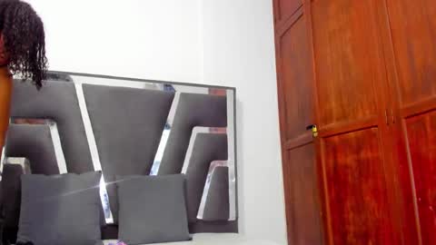 Snapshot of sophiia88 chatting on February 13, 11:50 am Shopiia88 online show from February 13, 11:50 am